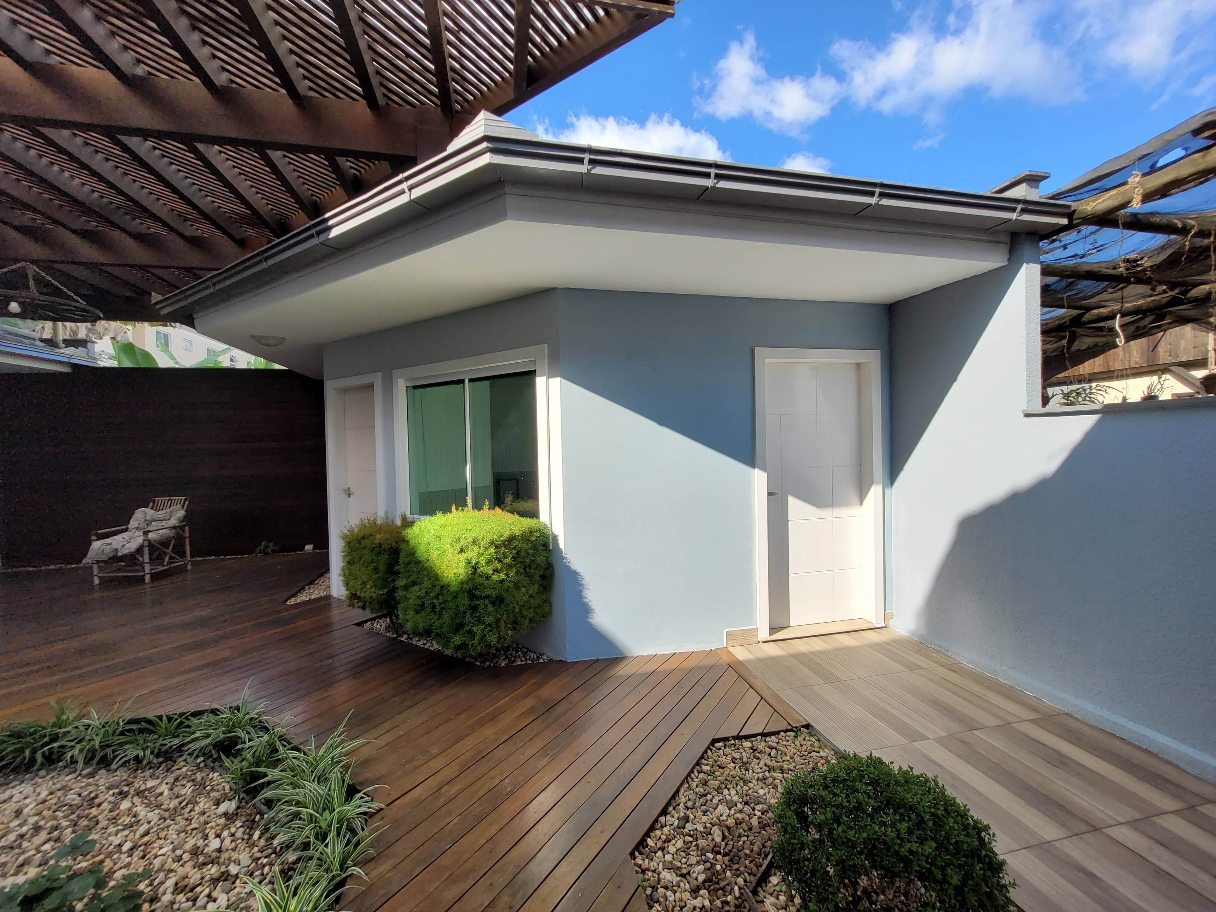 Casa à venda no bairro Ilha da Figueira