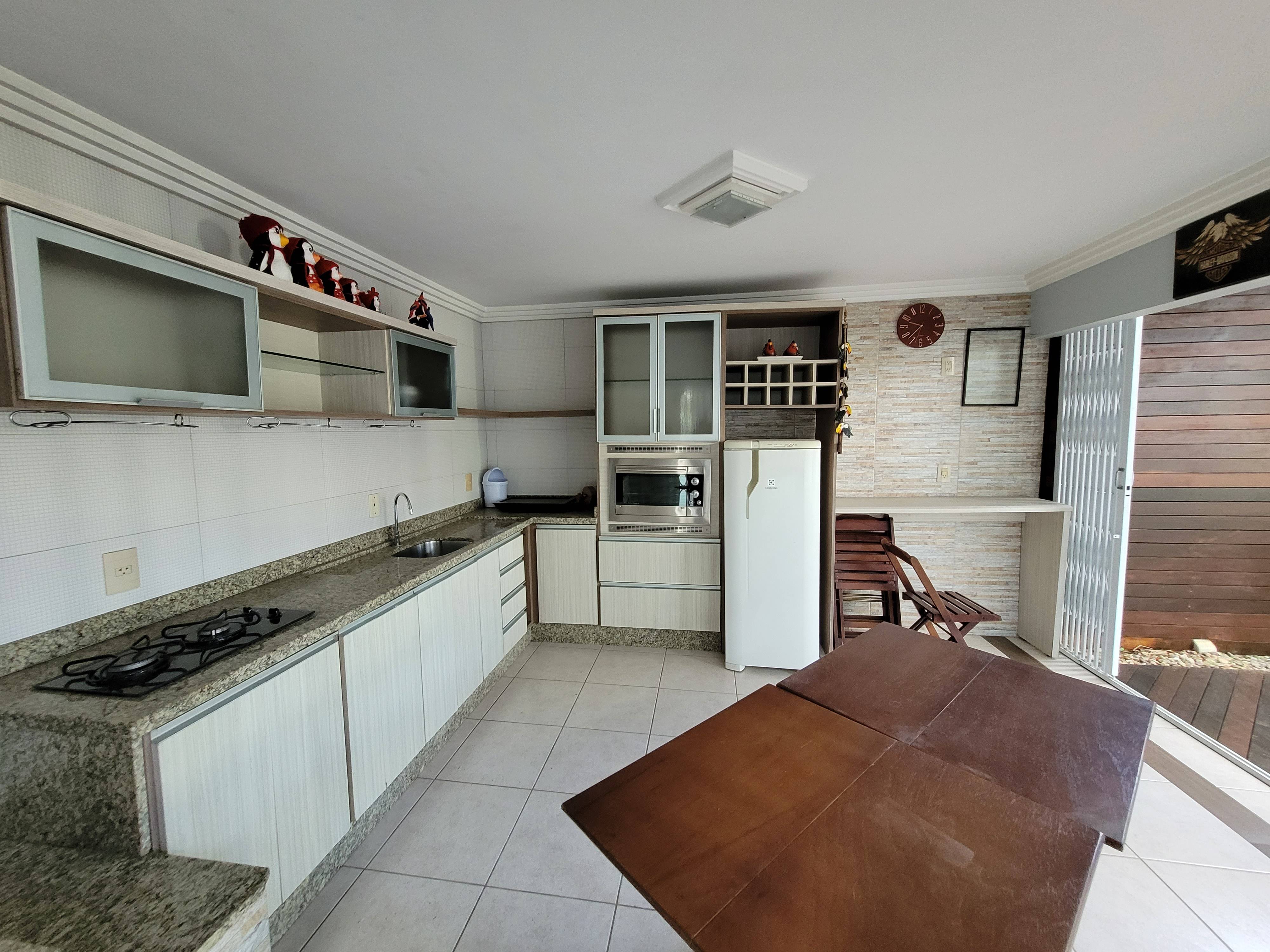 Casa à venda no bairro Ilha da Figueira