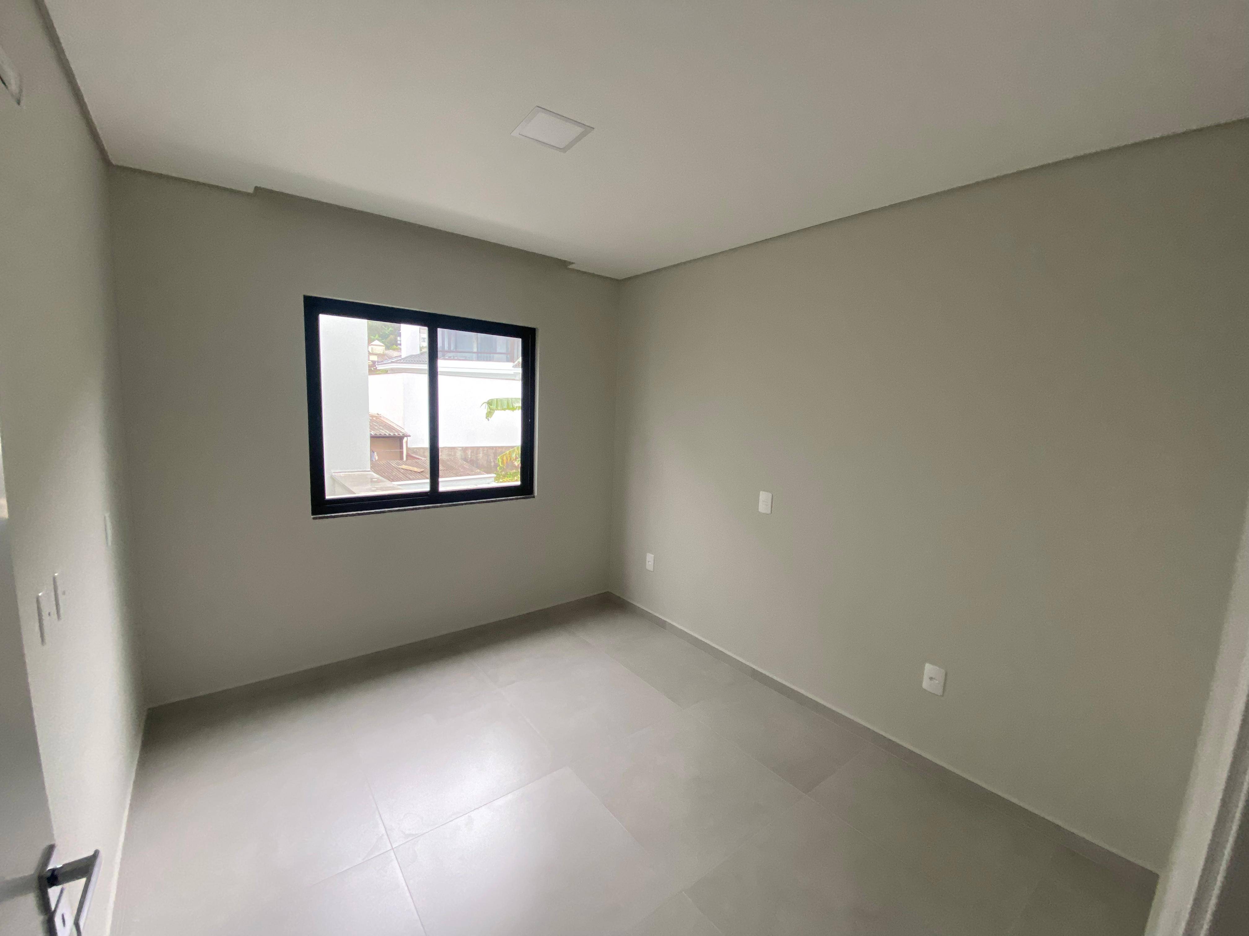 Casas Geminadas à venda no bairro Czerniewicz