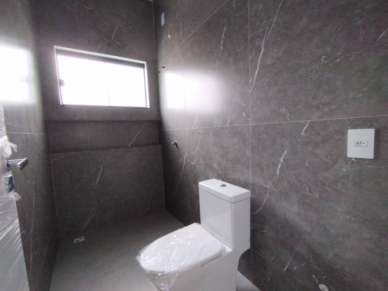 Casas Geminadas à venda no bairro Ilha da Figueira