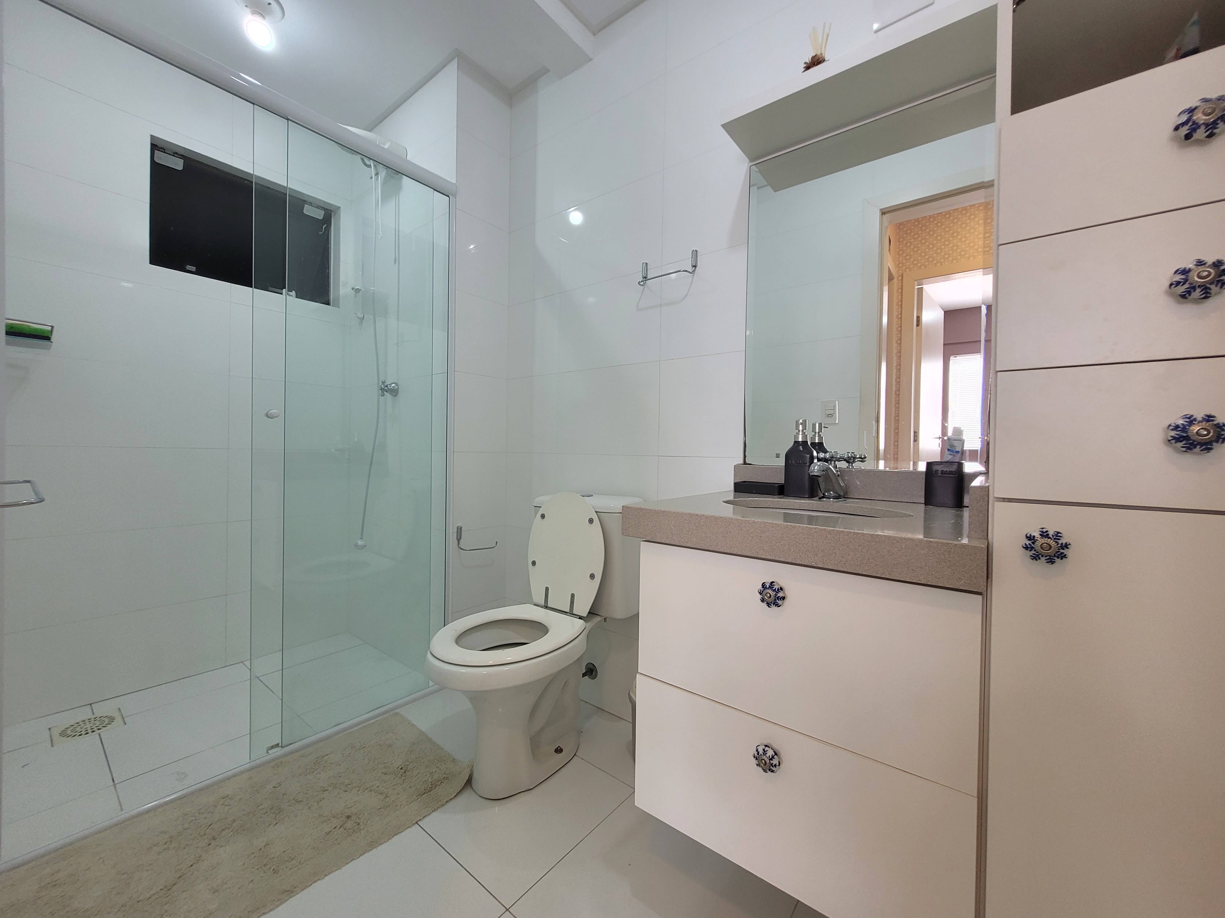 Apartamento à venda no bairro Água Verde
