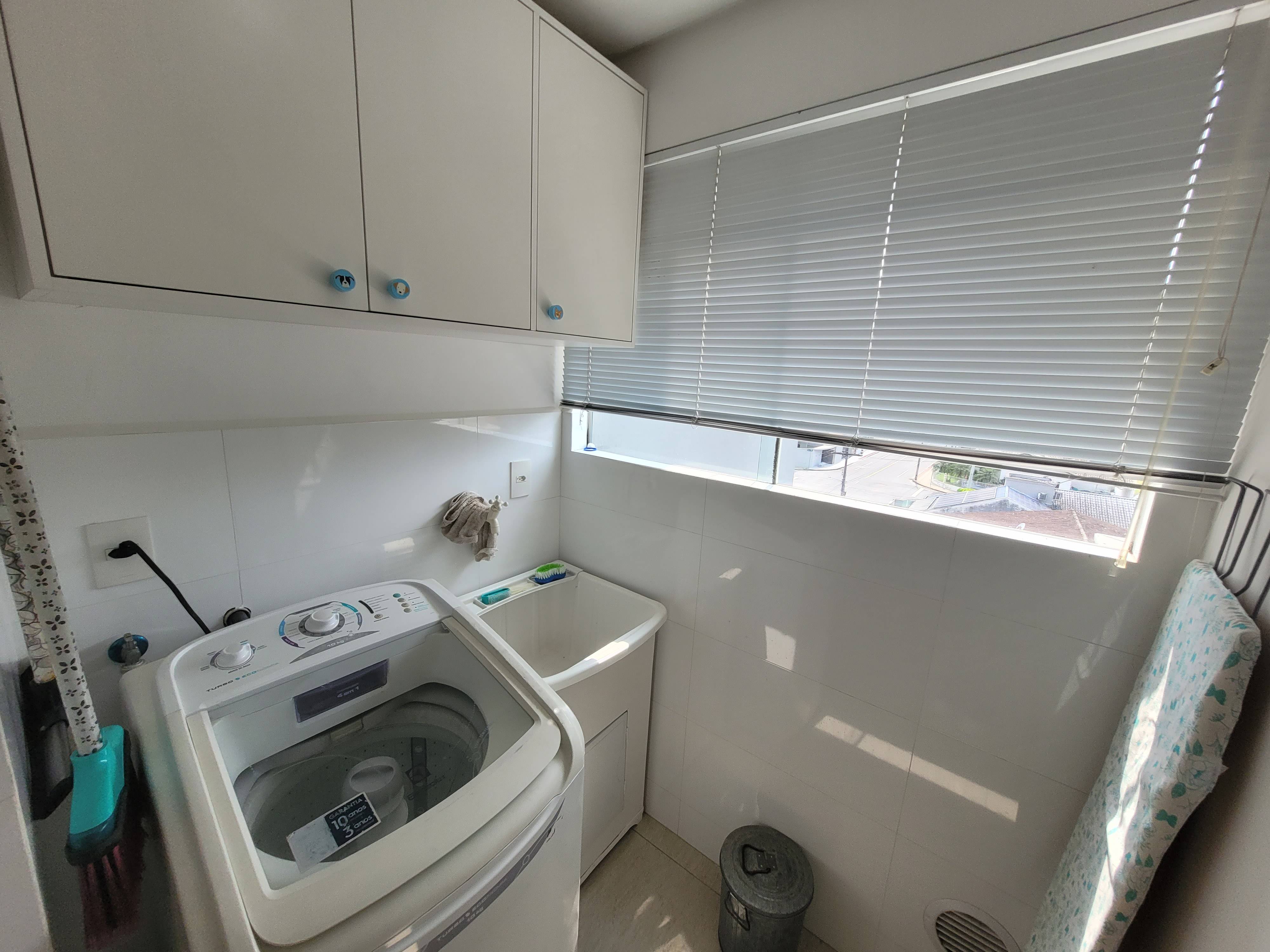 Apartamento à venda no bairro Água Verde