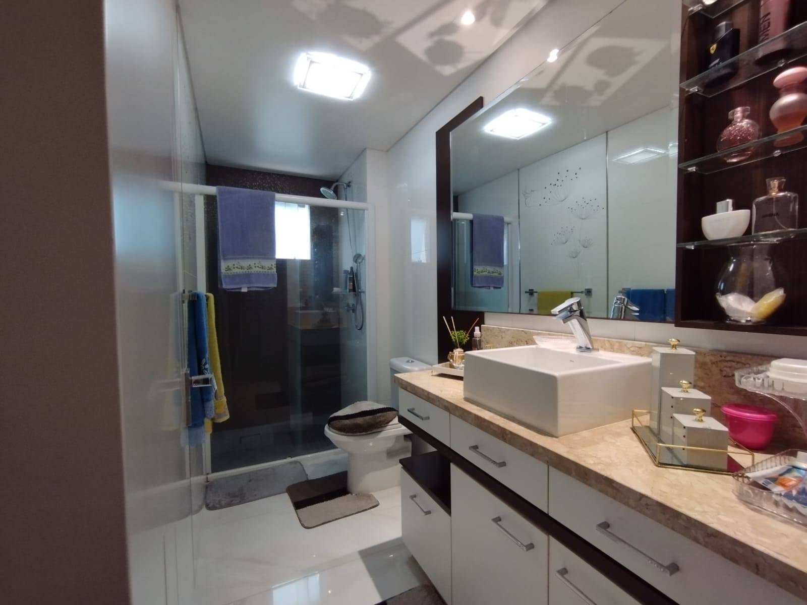 Apartamento à venda no bairro Vila Nova