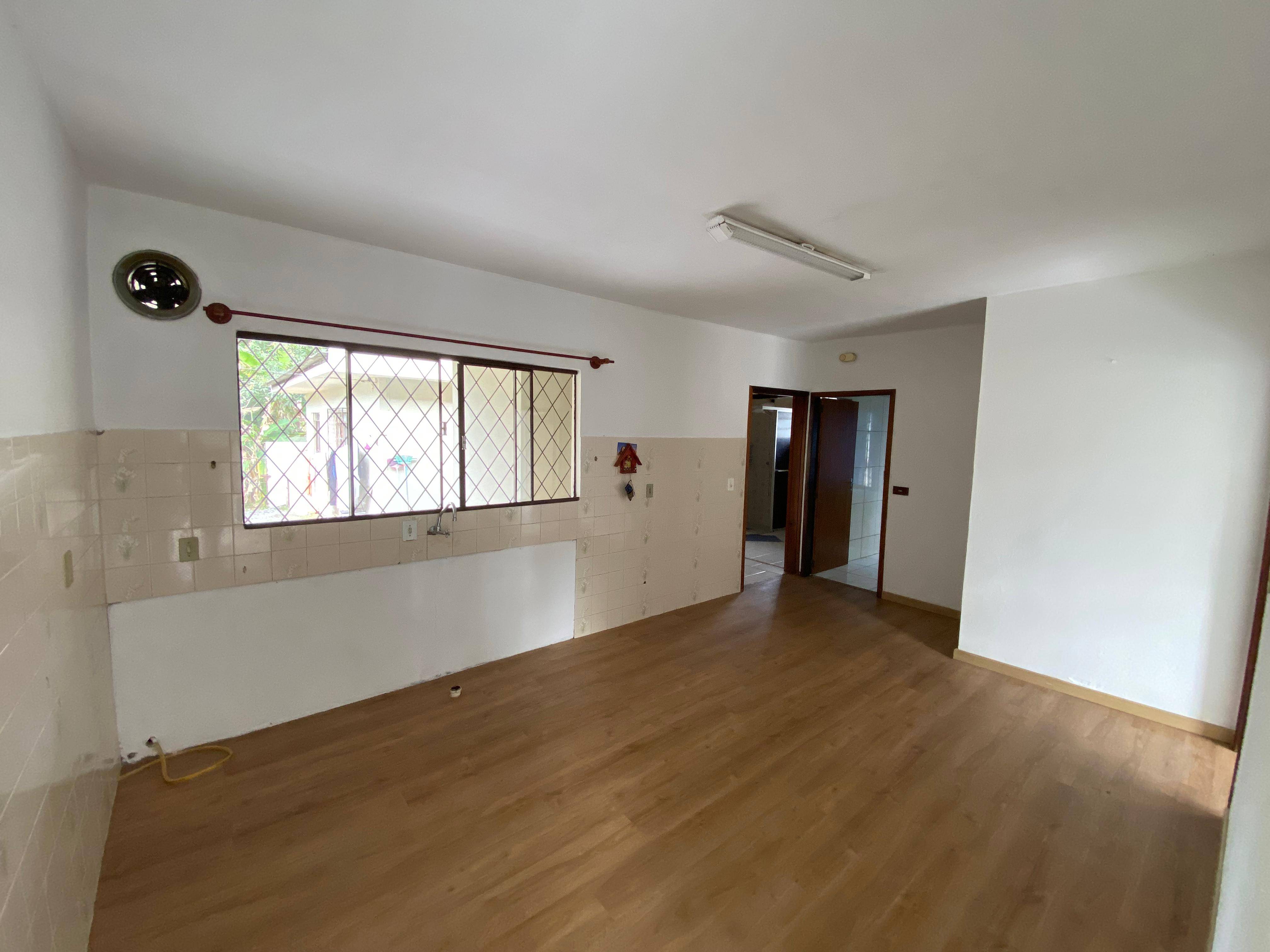 Casa à venda no bairro Jaraguá Esquerdo