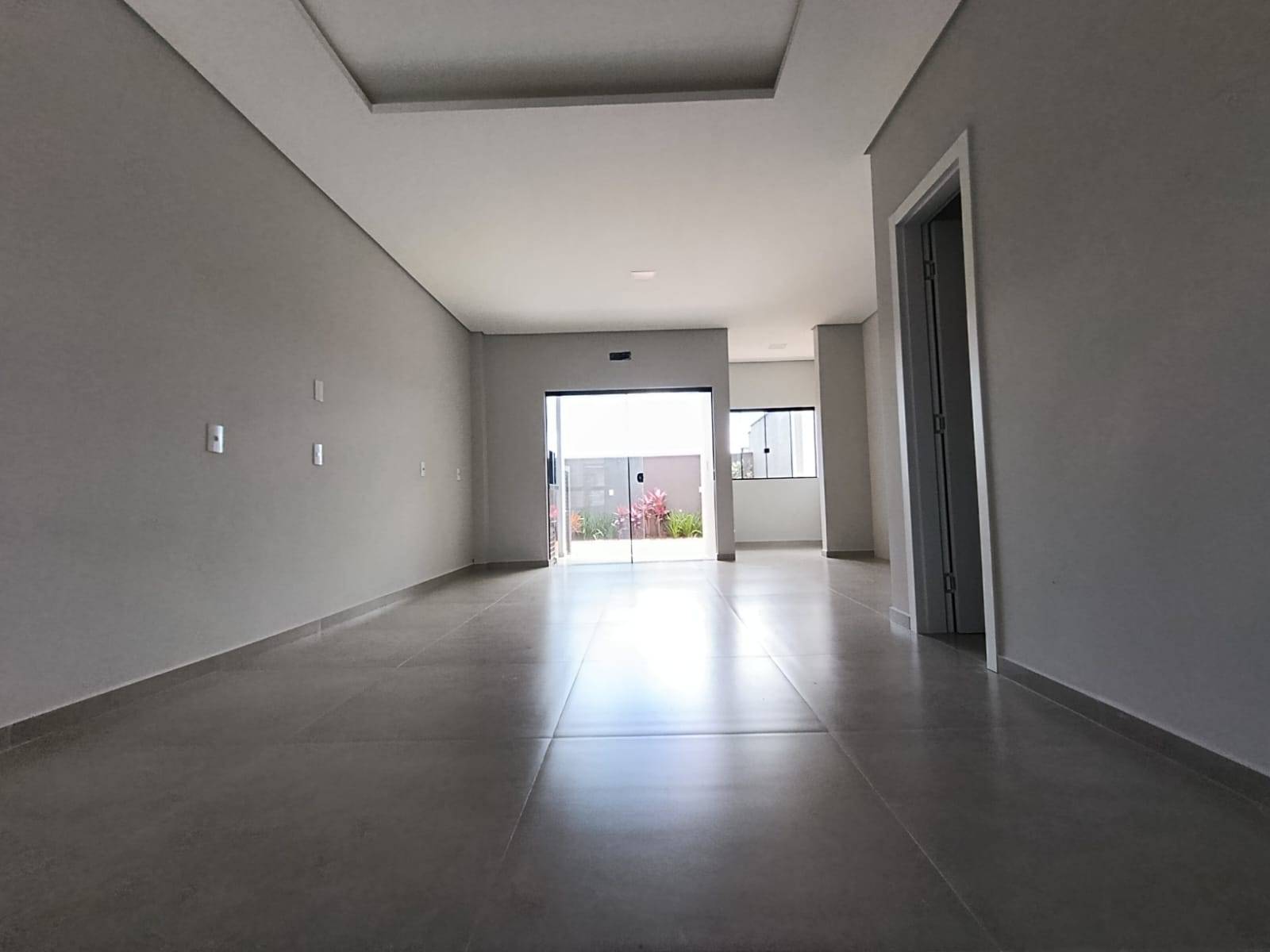 Casas Geminadas à venda no bairro Tifa Martins