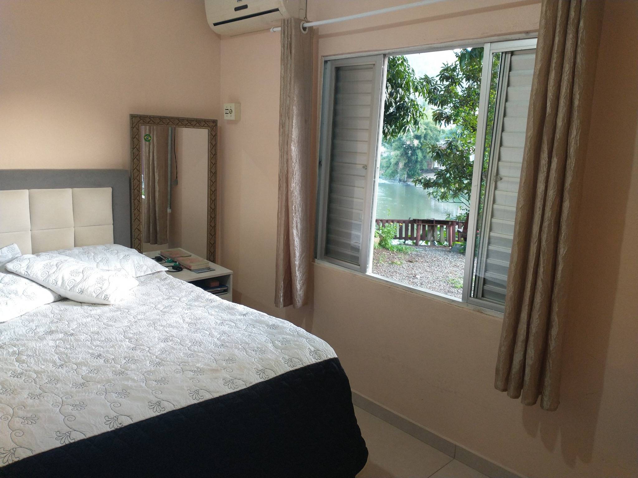 Casa à venda no bairro Jaraguá Esquerdo