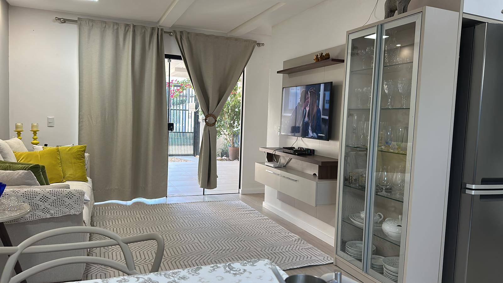 Casas Geminadas à venda no bairro Centro