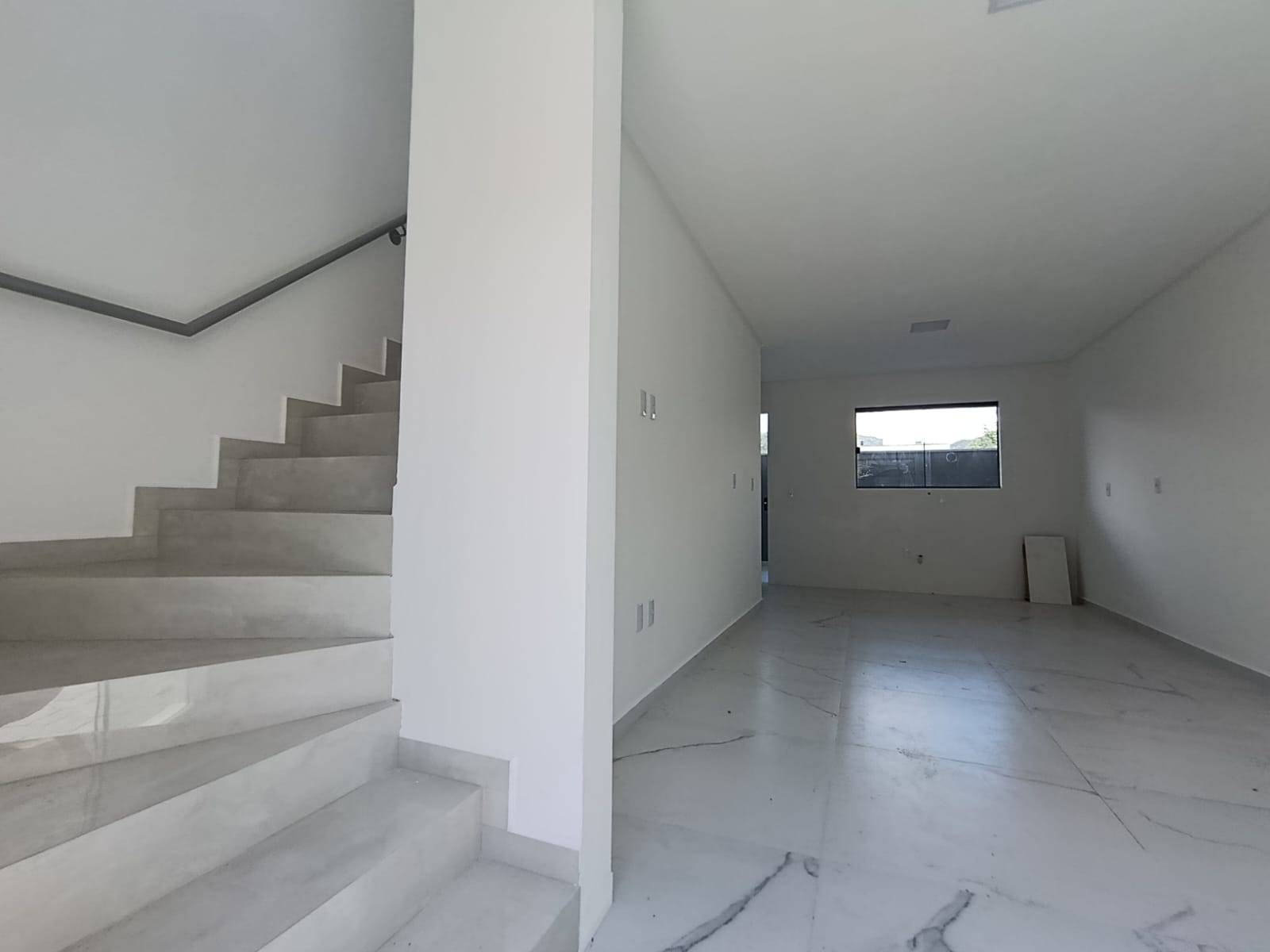 Casas Geminadas à venda no bairro São Luís