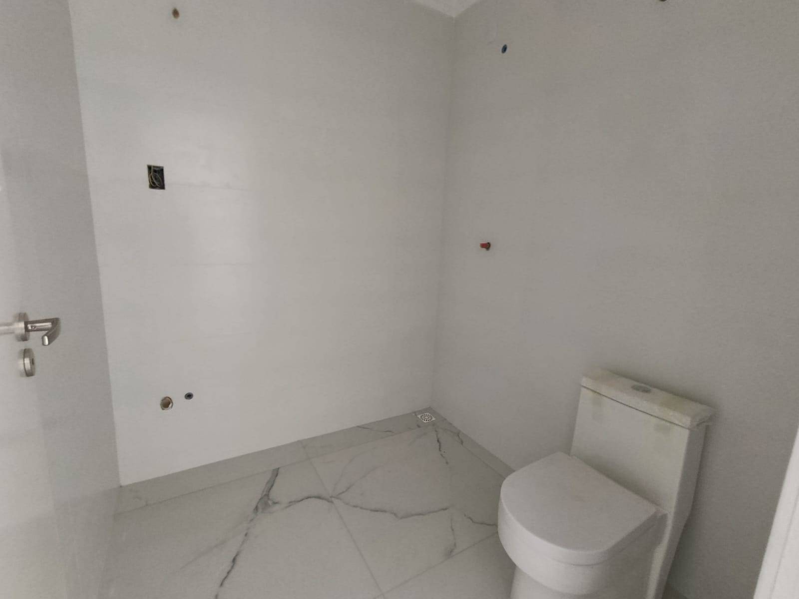 Casas Geminadas à venda no bairro São Luís