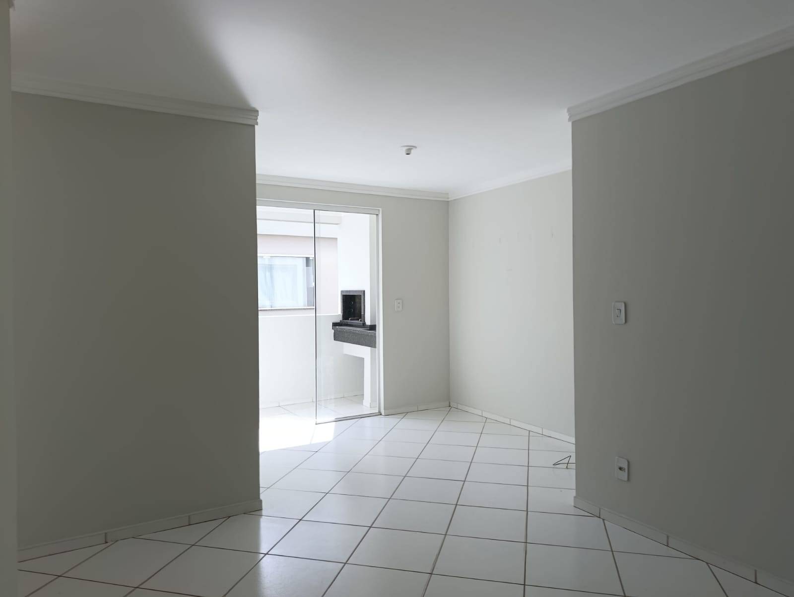 Apartamento à venda no bairro Barra do Rio Cerro