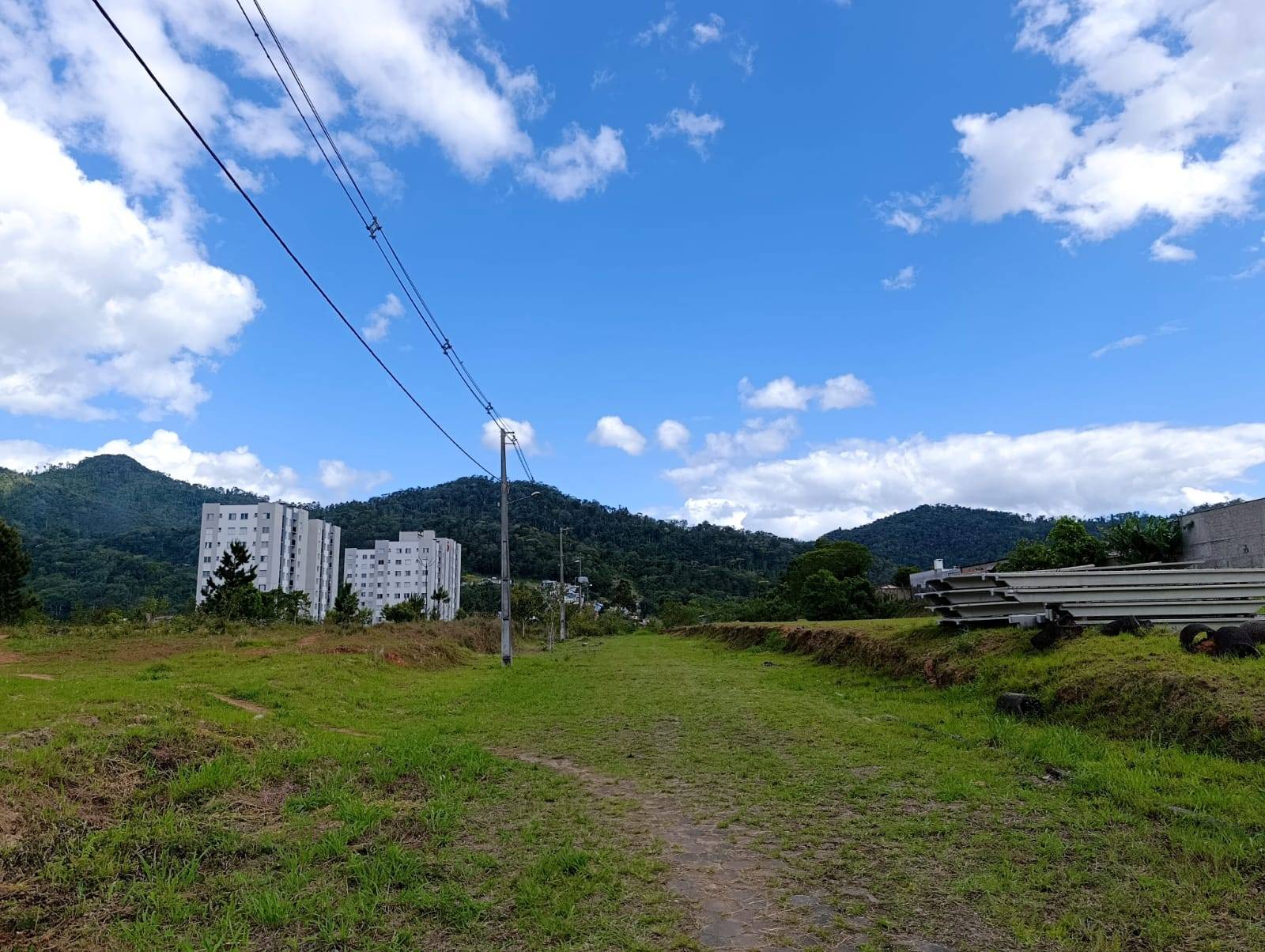 Terreno à venda no bairro São Luís