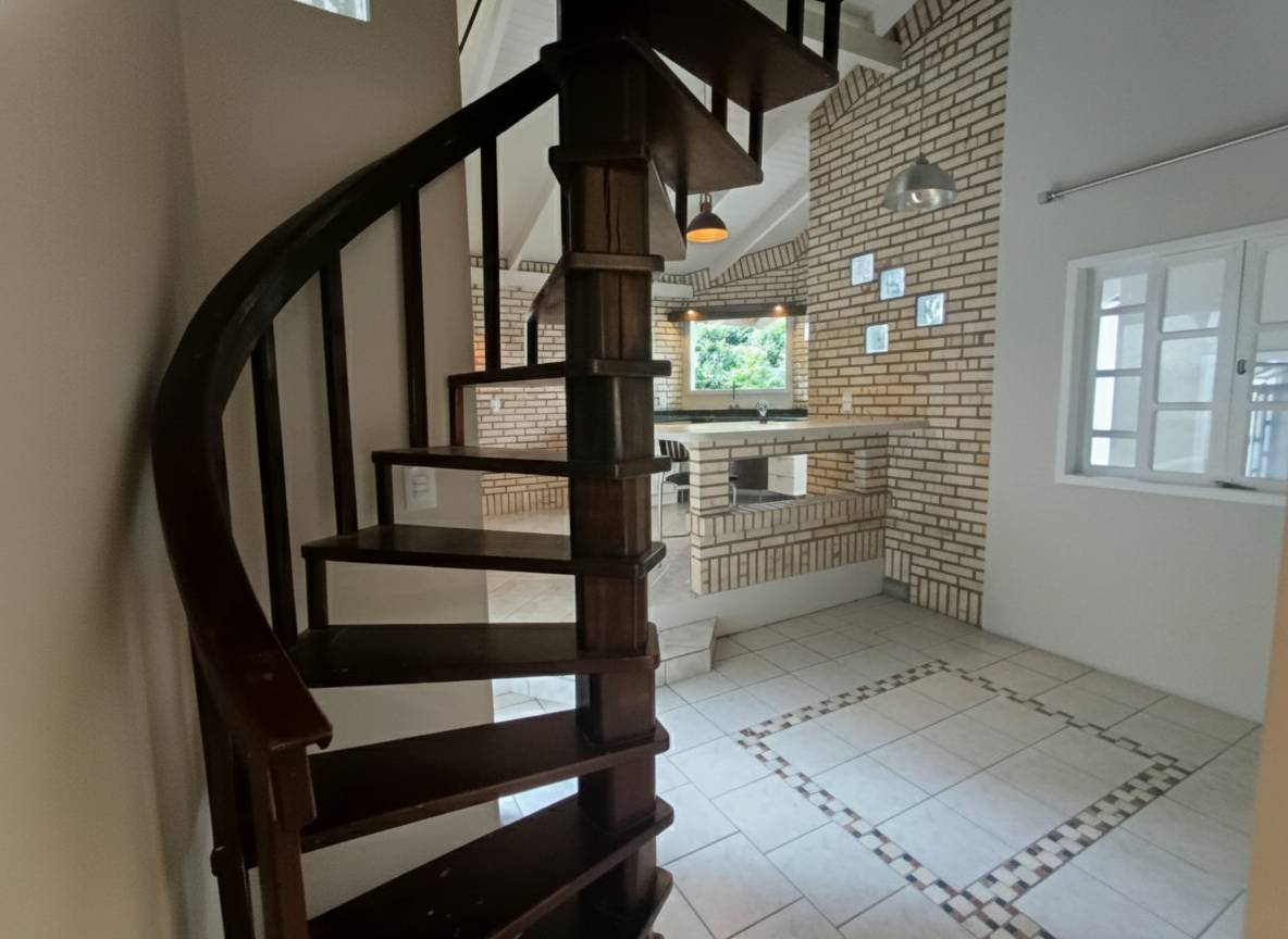 Casa à venda no bairro Amizade