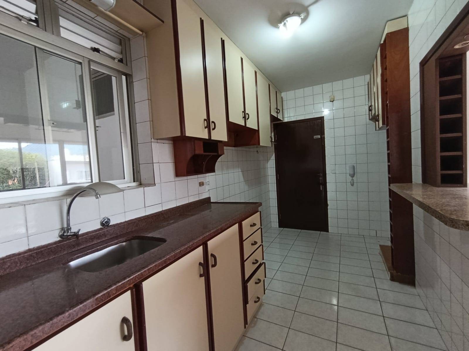 Apartamento à venda no bairro Centro
