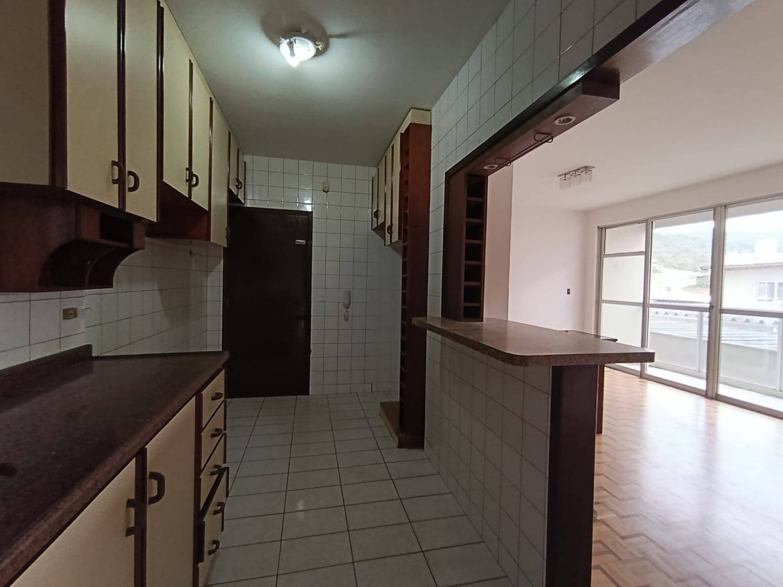 Apartamento à venda no bairro Centro