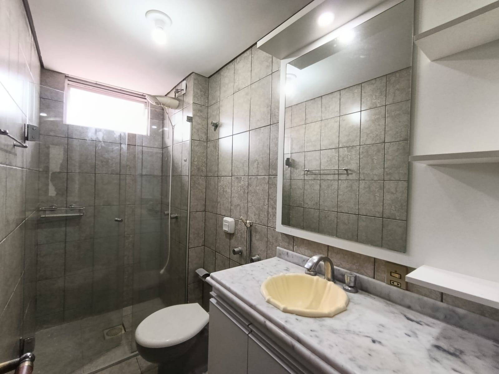 Apartamento à venda no bairro Centro