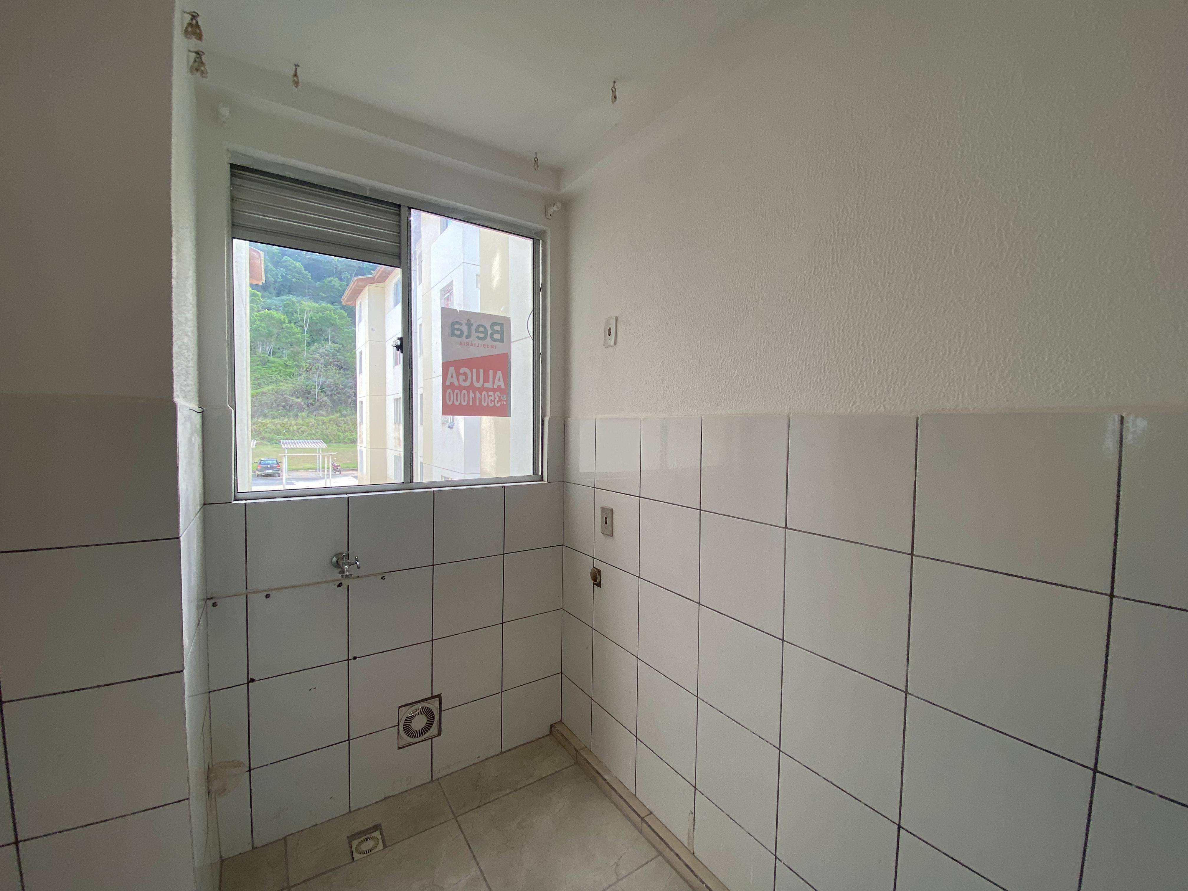 Apartamento à venda no bairro Ribeirão Cavalo