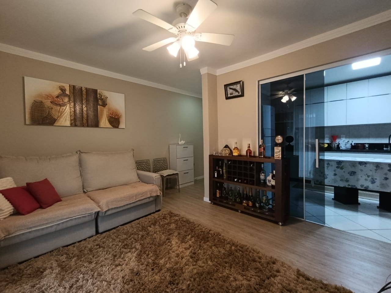 Apartamento à venda no bairro Czerniewicz