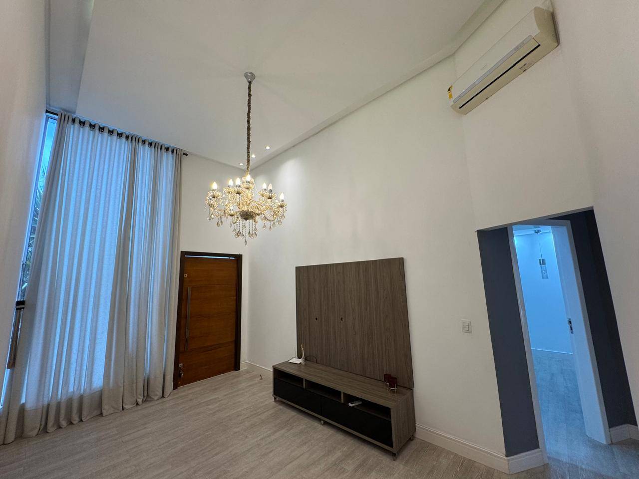 Casa à venda no bairro Estrada Nova