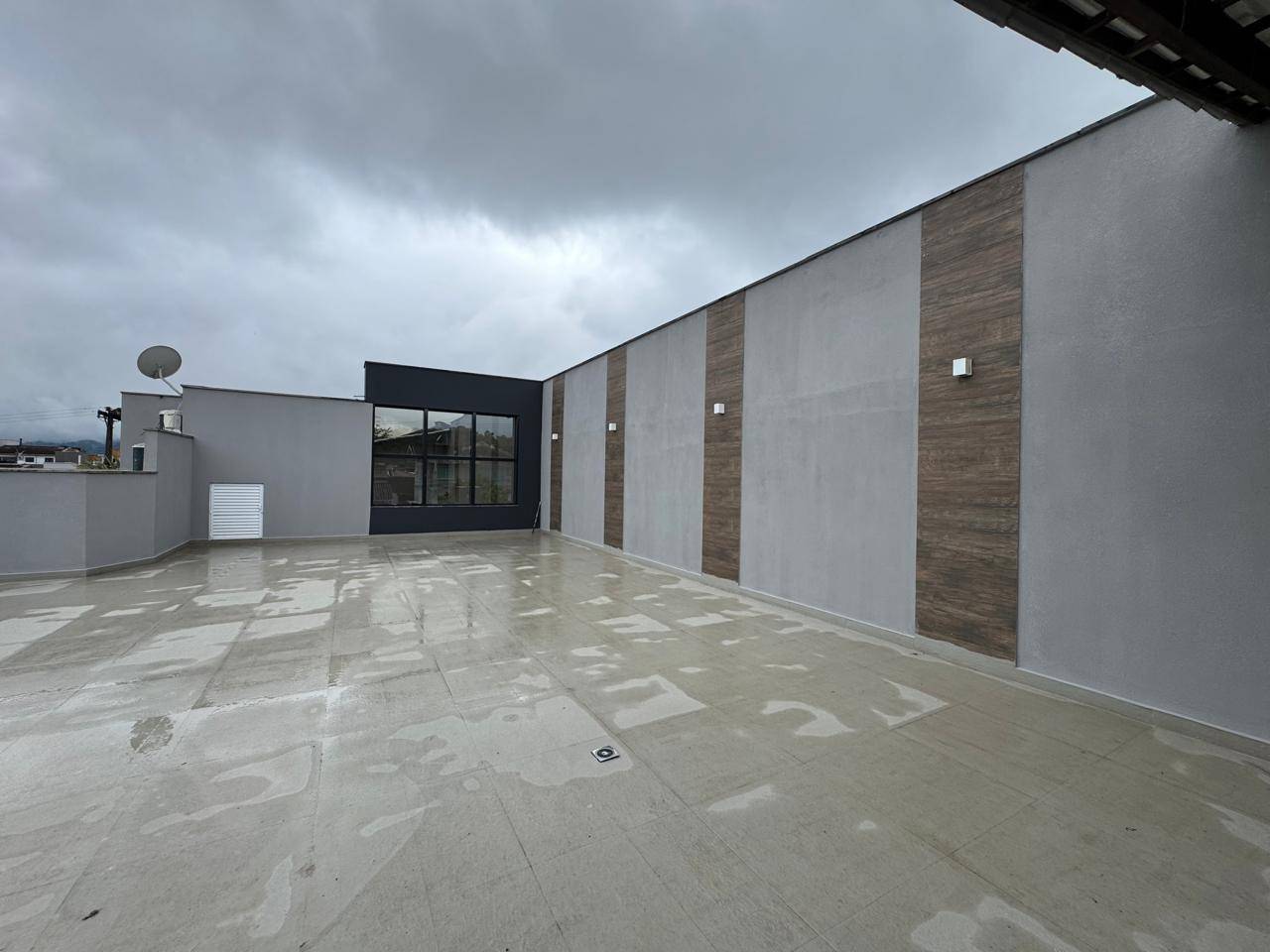 Casa à venda no bairro Estrada Nova