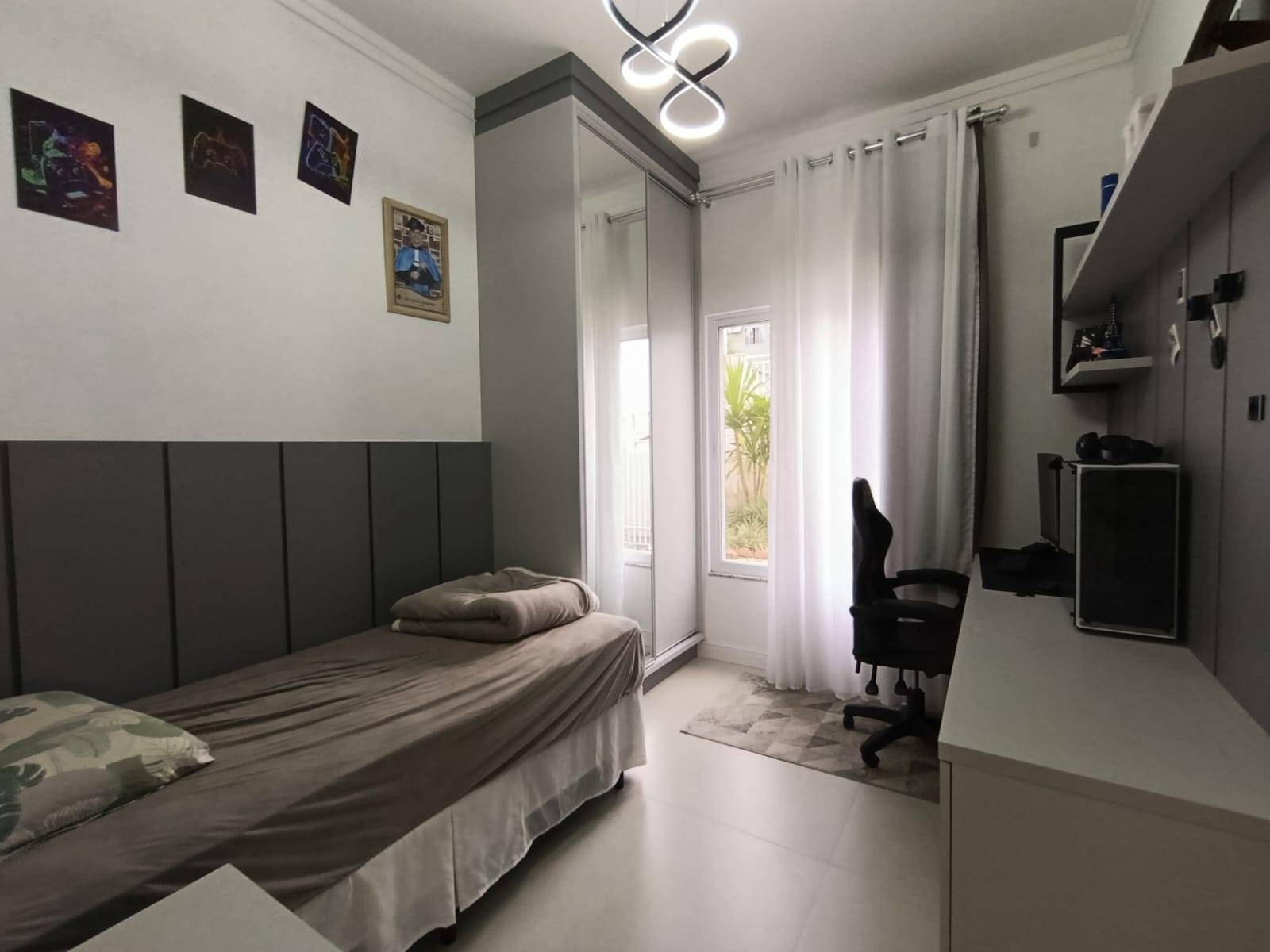 Casa à venda no bairro Amizade