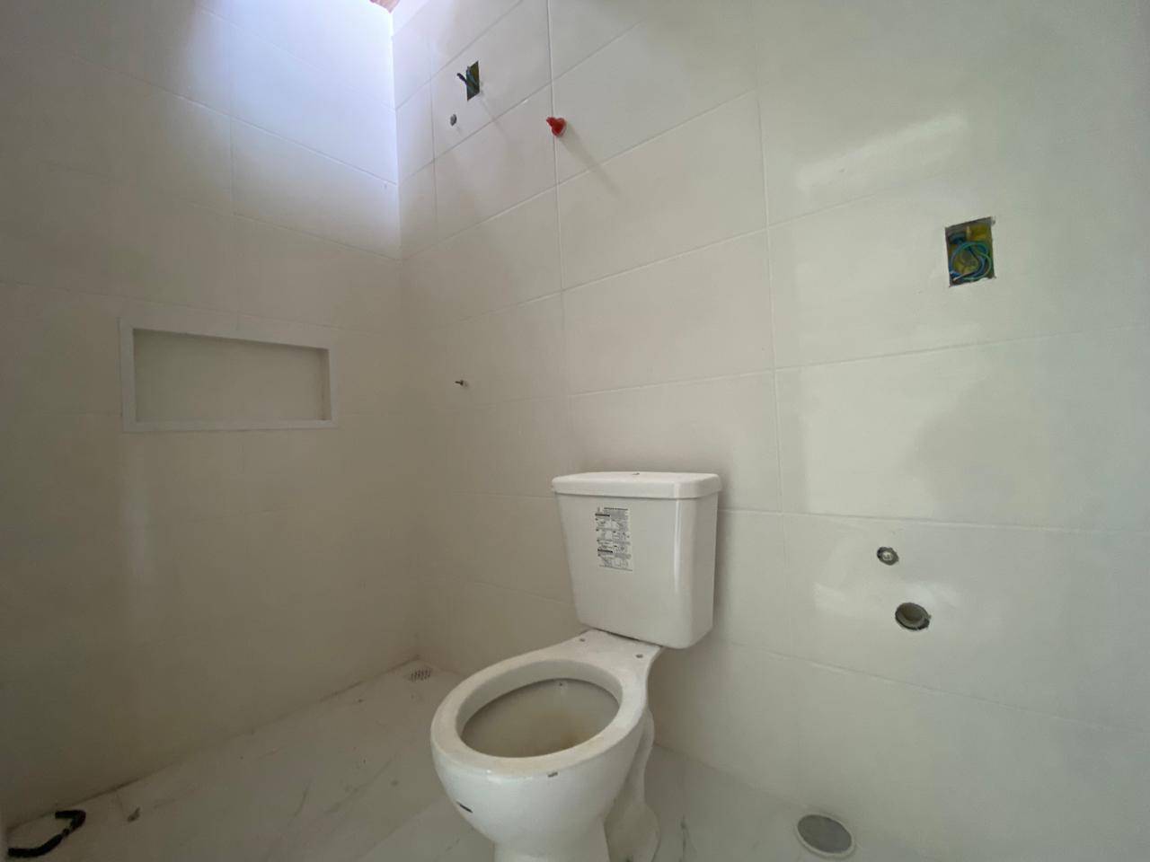 Casas Geminadas à venda no bairro Itinga