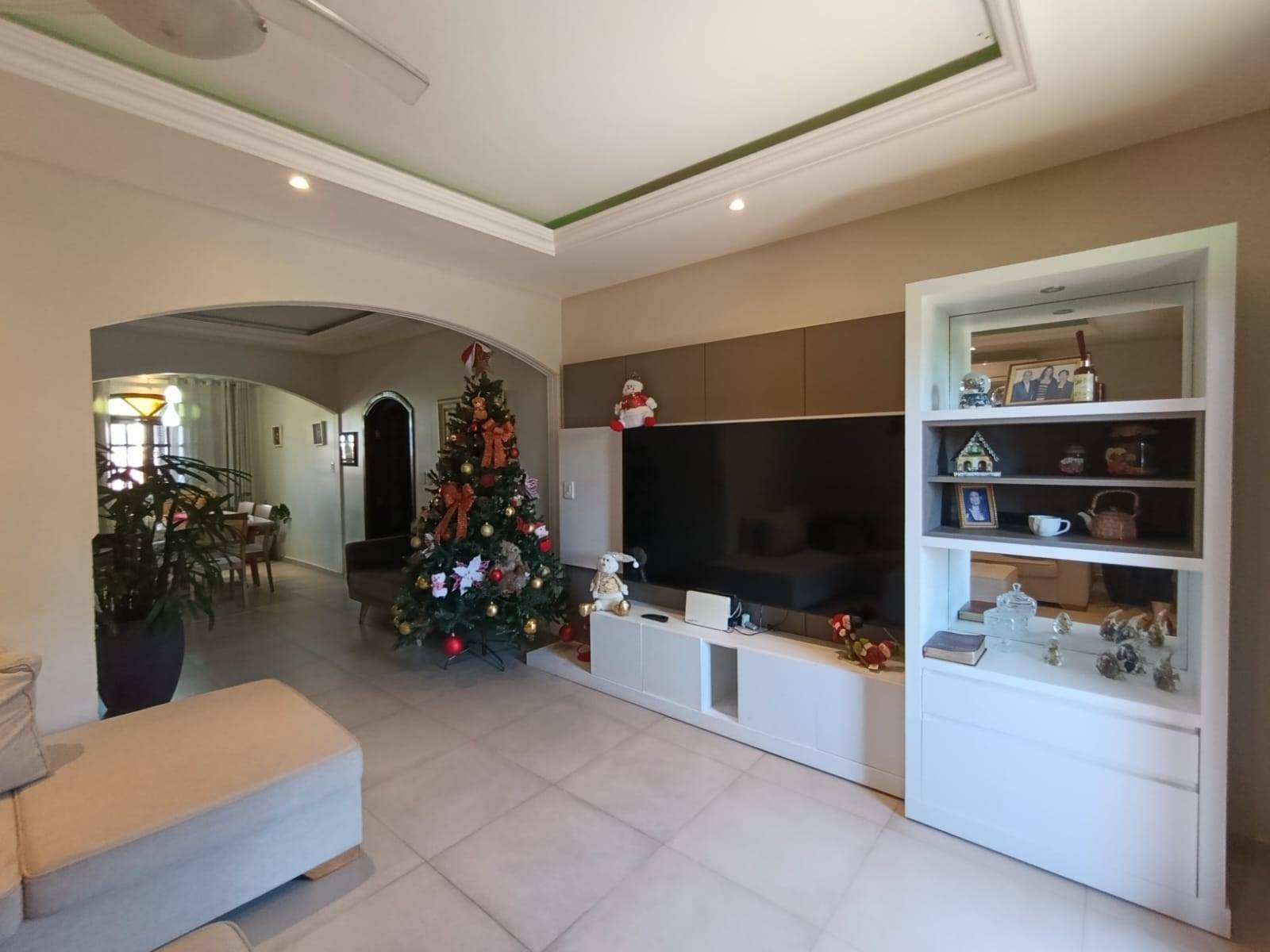 Casa à venda no bairro Ilha da Figueira