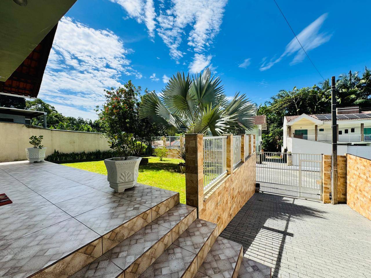 Casa à venda no bairro Chico de Paulo