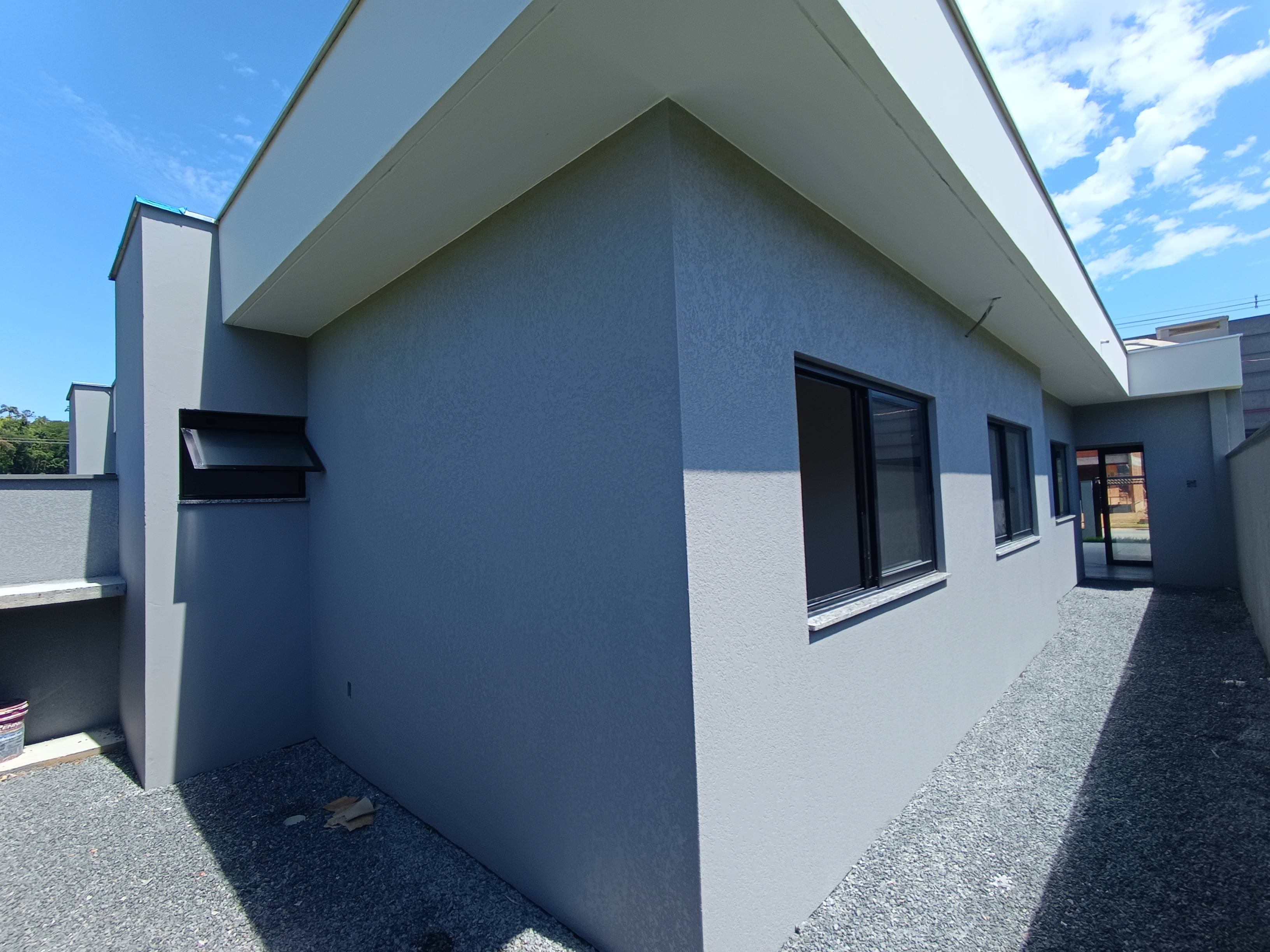 Casas Geminadas à venda no bairro Rio Cerro I