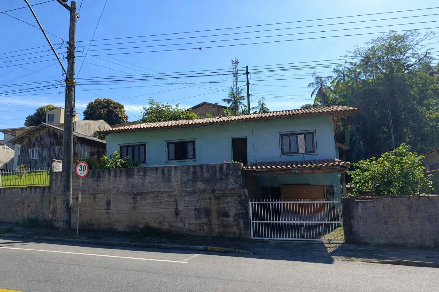 Casa no bairro Tifa Martins