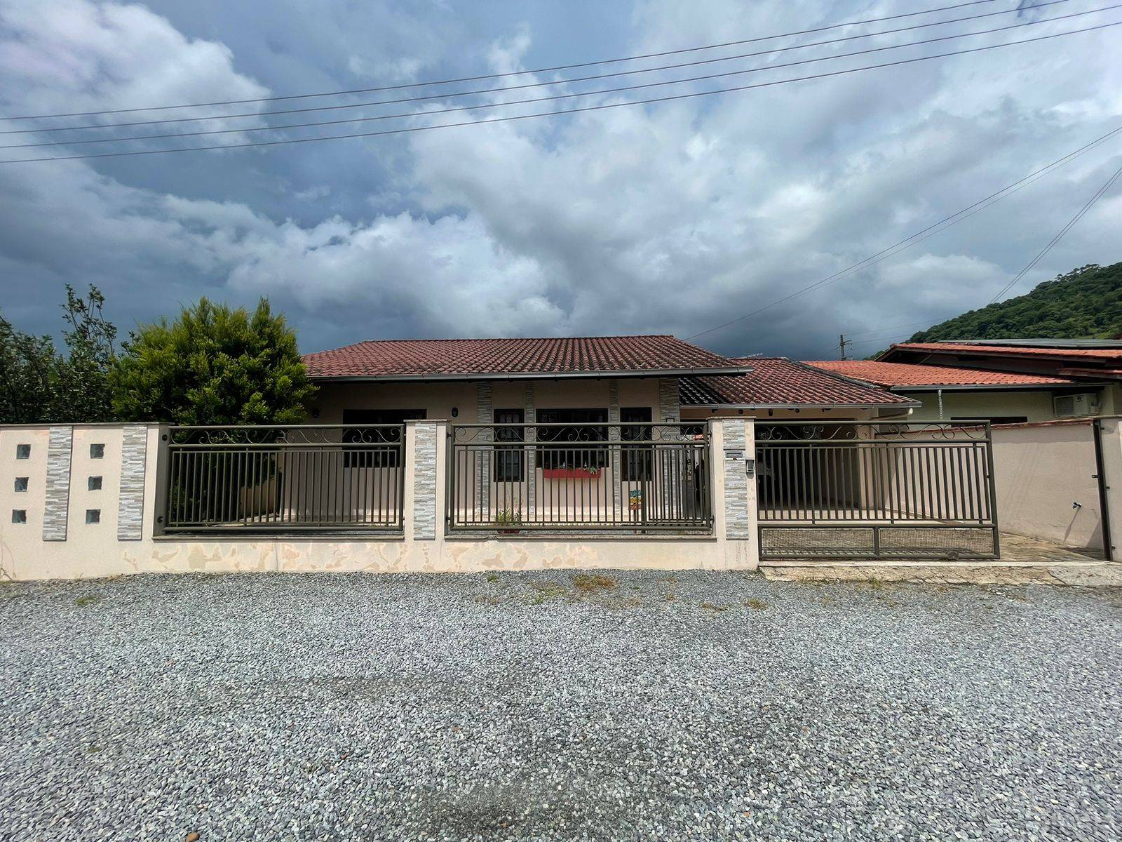 Casa 2 quartos  no bairro Ilha da Figueira