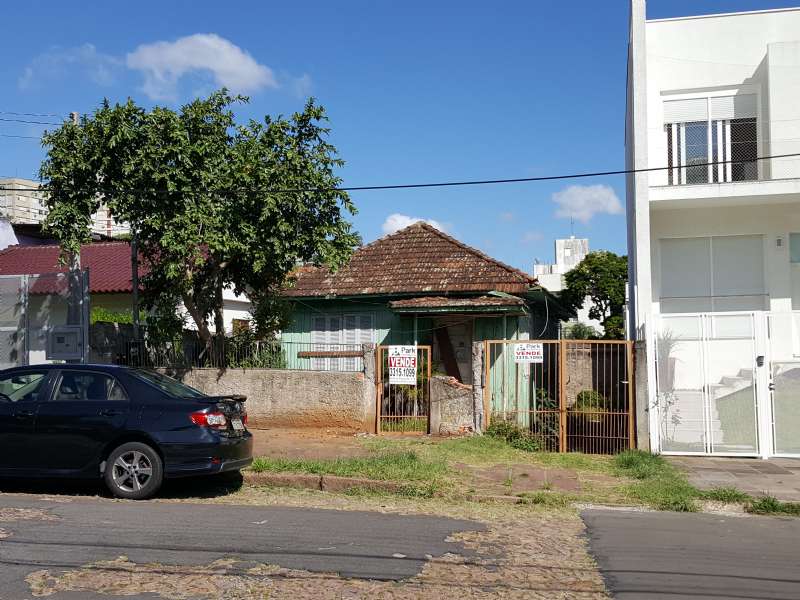 Terreno no bairro Santo Antnio em Porto Alegre/RS