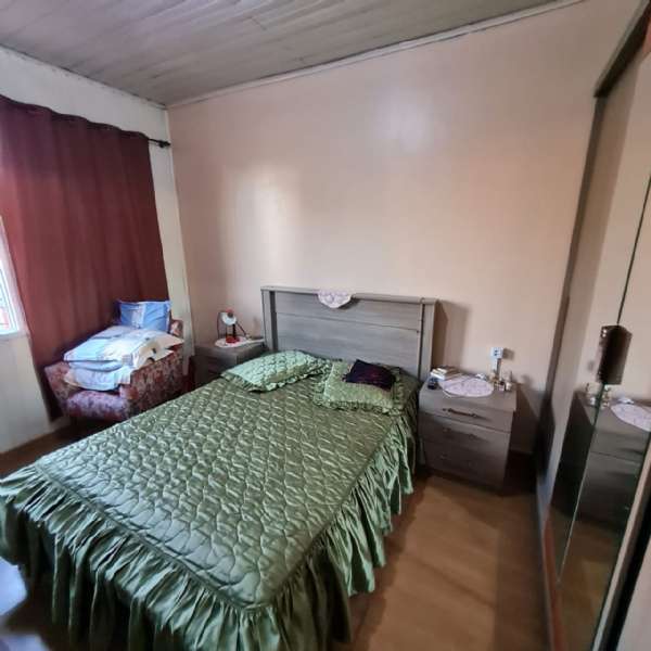 Casa 3 quartos  no bairro Vila Joo Pessoa em Porto Alegre/RS