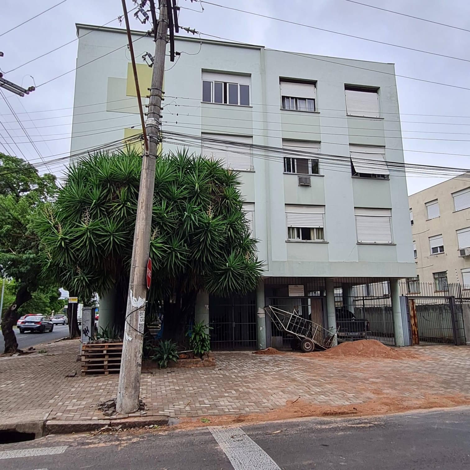 Apartamento 3d  no bairro Jardim Botnico em Porto Alegre - Park Imobiliária - Bairro Partenon | Porto Alegre-RS 