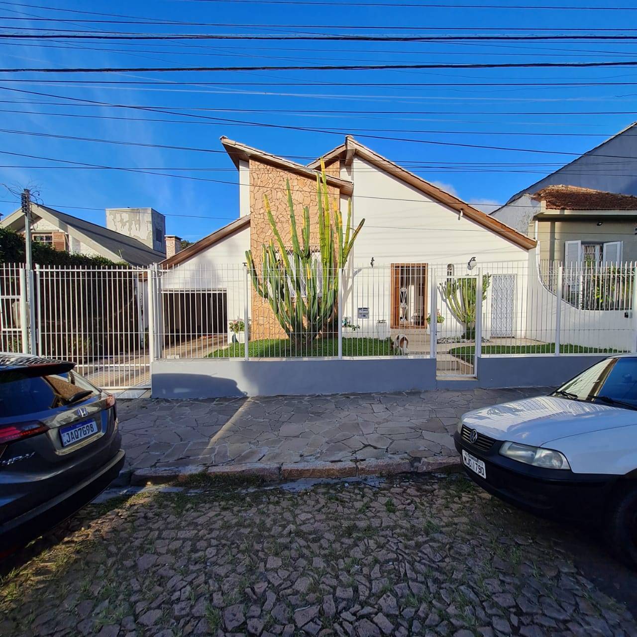 Casa 6d  no bairro Partenon em Porto Alegre - Park Imobiliária - Bairro Partenon | Porto Alegre-RS 