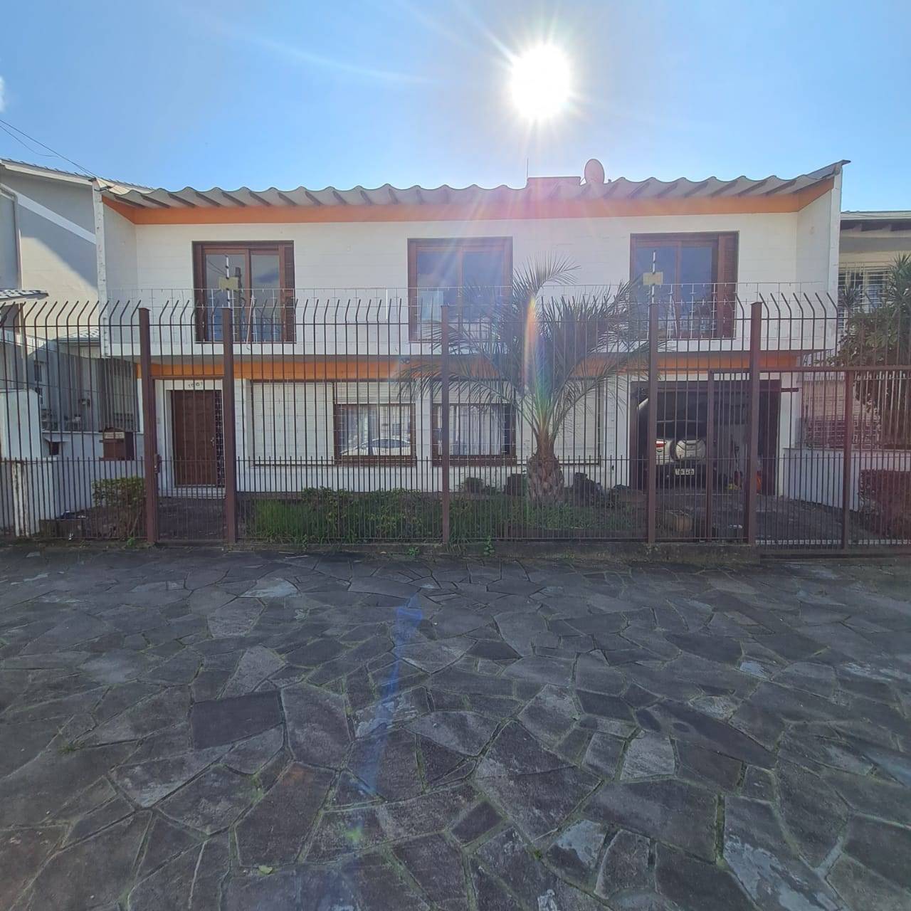 Casa 3d  no bairro Partenon em Porto Alegre - Park Imobiliária - Bairro Partenon | Porto Alegre-RS 