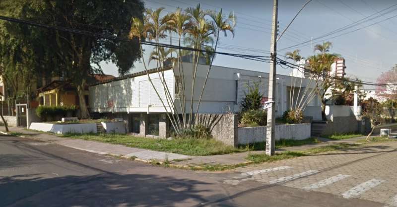 Casa Comercial 5 Quartos sendo  1 Suíte no bairro Marechal Rondon em Canoas