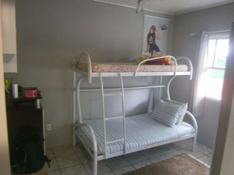 Sobrado 3 Dormitórios,  no Olaria