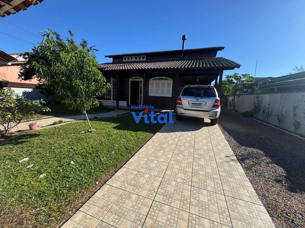 Casa 3 Quartos sendo  1 Su&iacute;te no bairro Rio Branco em Canoas