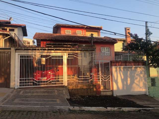 Casa 4 quartos  no bairro Nossa Senhora das GraÃ§as em Canoas/RS
