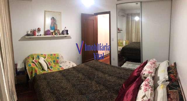 Casa 4 quartos  no bairro Fátima em Canoas/RS