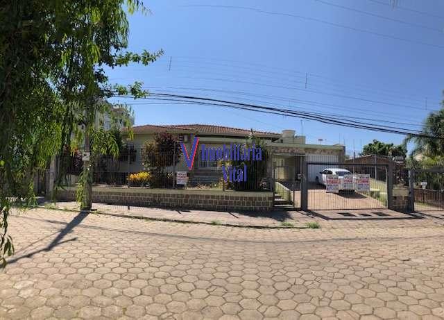 Casa 4 Quartos sendo  1 Suíte no bairro Marechal Rondon em Canoas