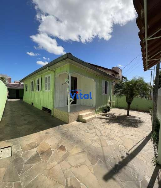 Casa 2 Quartos sendo  1 Suíte no bairro FÃ¡tima em Canoas
