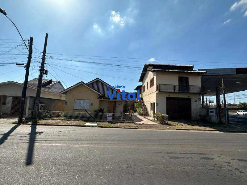 Casa 4 Quartos no bairro FÃ¡tima em Canoas