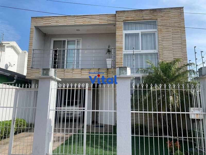 Casa 4 Quartos sendo  1 Suíte no bairro Pitangueiras em Canoas