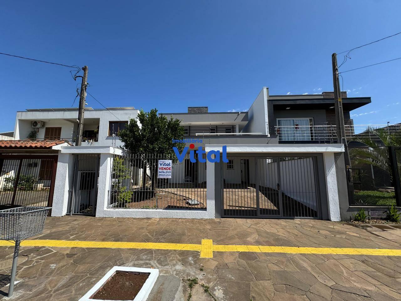 Casa 5 Quartos sendo  1 Suíte no bairro Fátima em Canoas