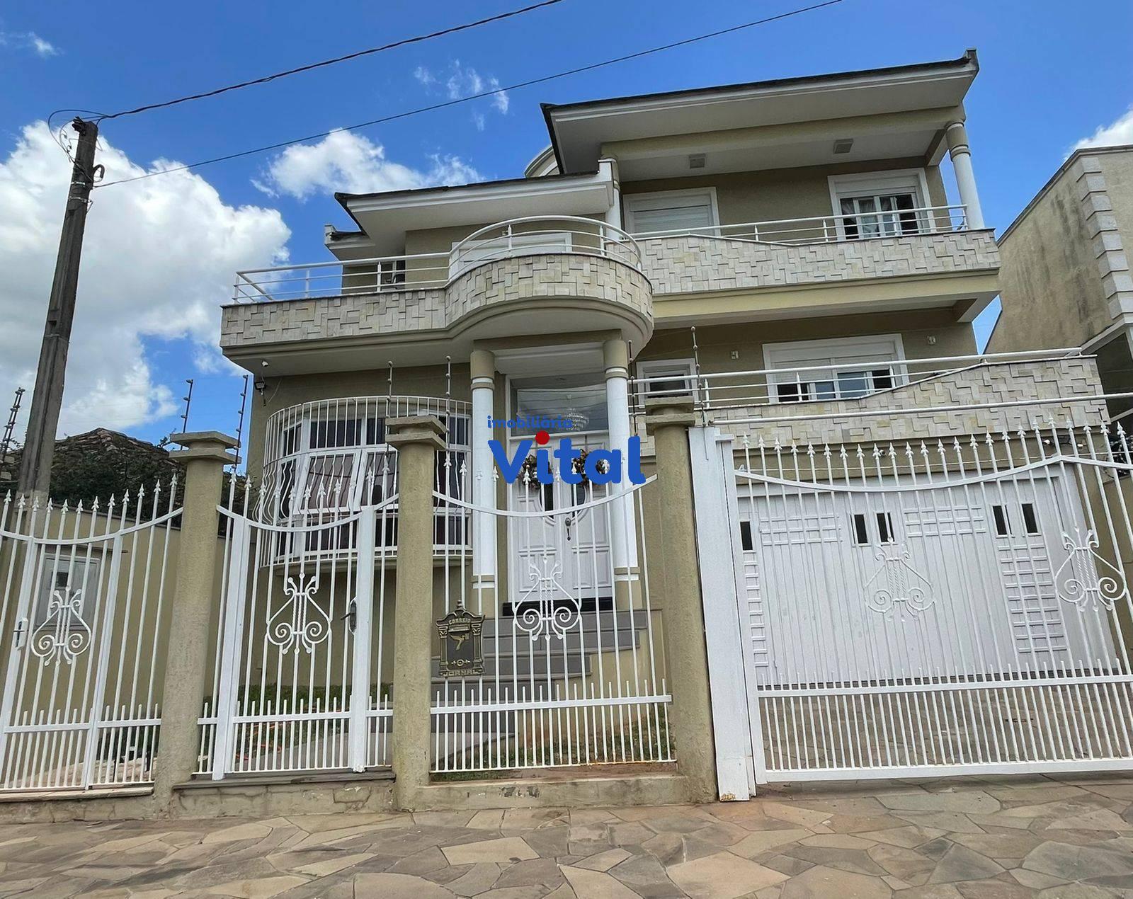 Casa 4 Quartos sendo  2 Suítes no bairro Fátima em Canoas