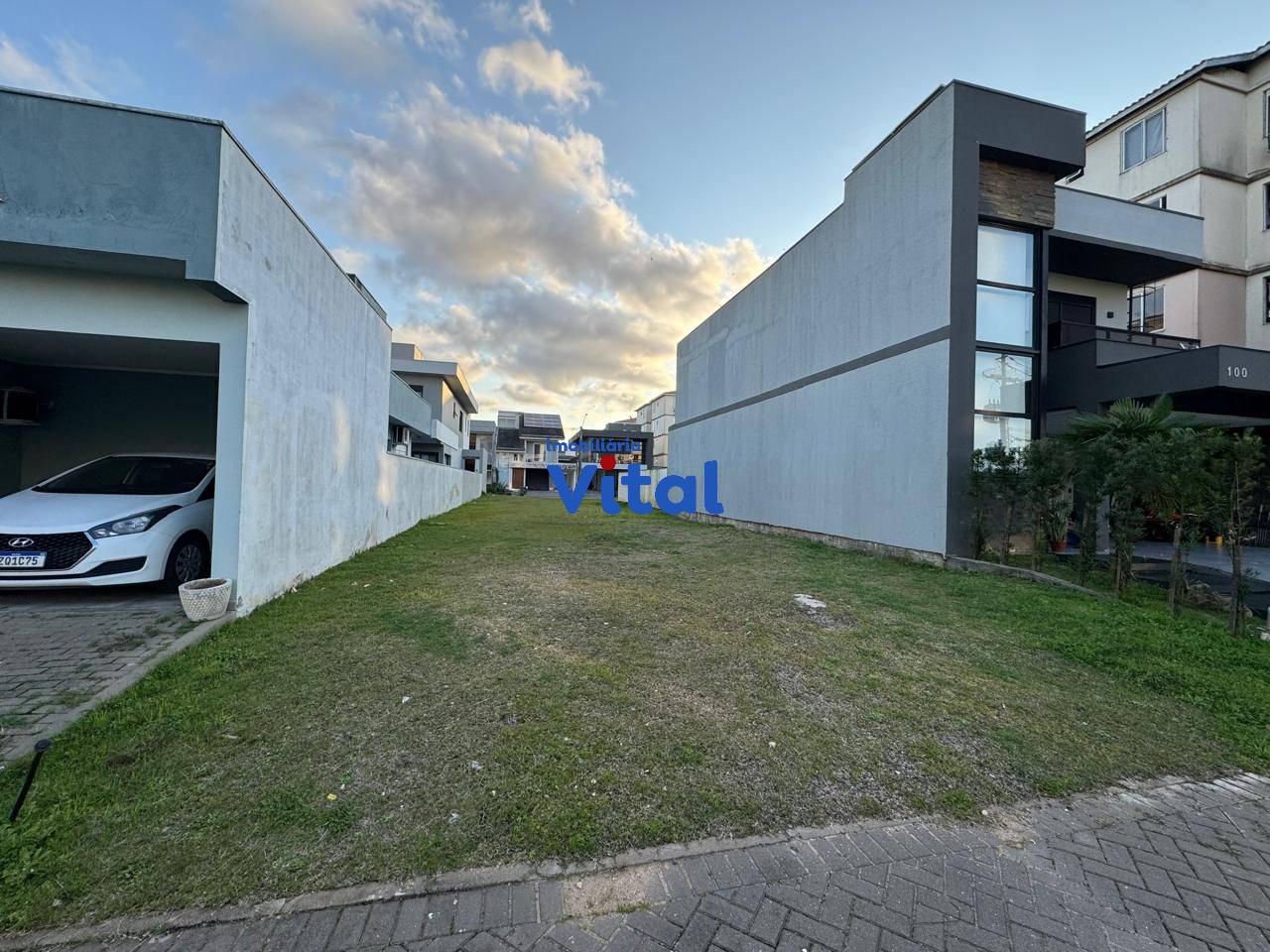 Terreno no bairro Fátima em Canoas