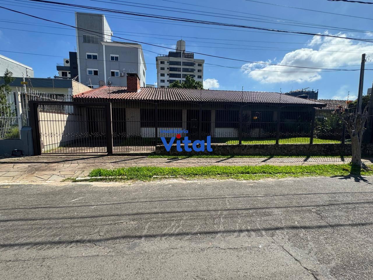 Casa 4 Quartos no bairro Centro em Canoas