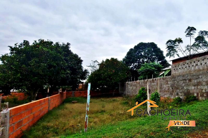 TERRENO no Tupinambá