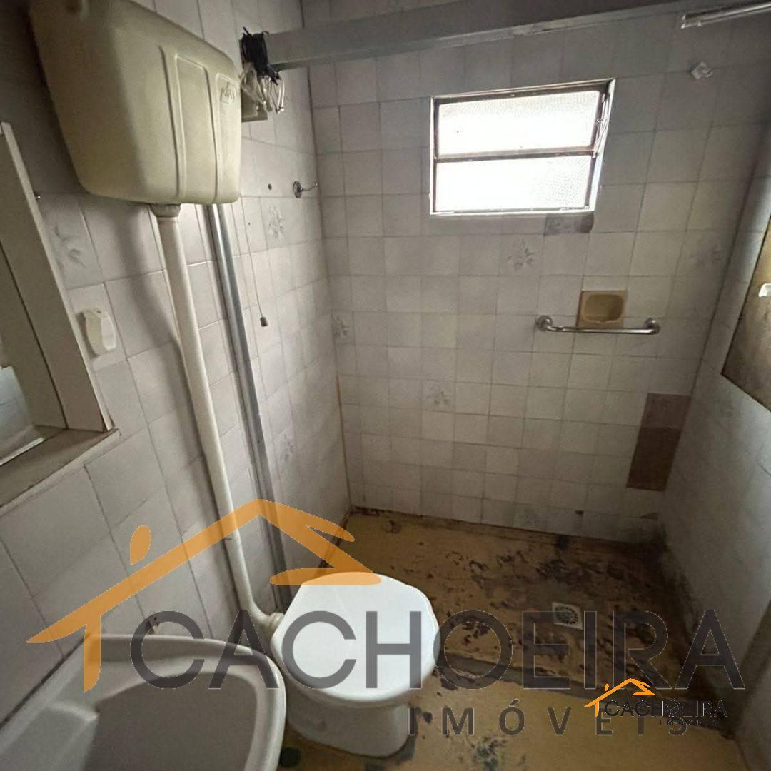 CASA 3 quarto(s)  no Oliveira